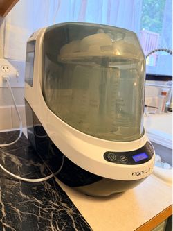 Baby Brezza bottle washer/sterlizer/dryer