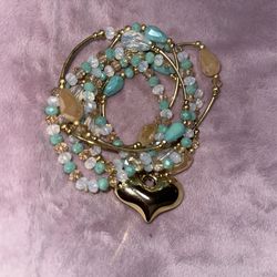 Set De Pulseras Y Aretes