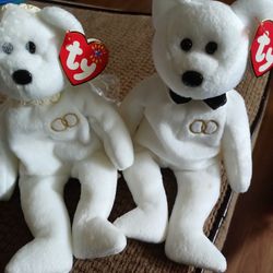 Mr.& Mrs. Ty Beanie Babies
