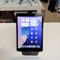 iPad 9th Generation 64Gb WiFi & cellular Unlocked excellent condition