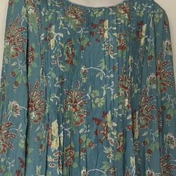 NEW Small And Medium Top/Dress. SALE. $10 Each 🍀