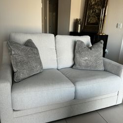 Like New Sofa Living Room Set