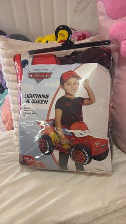 Costume