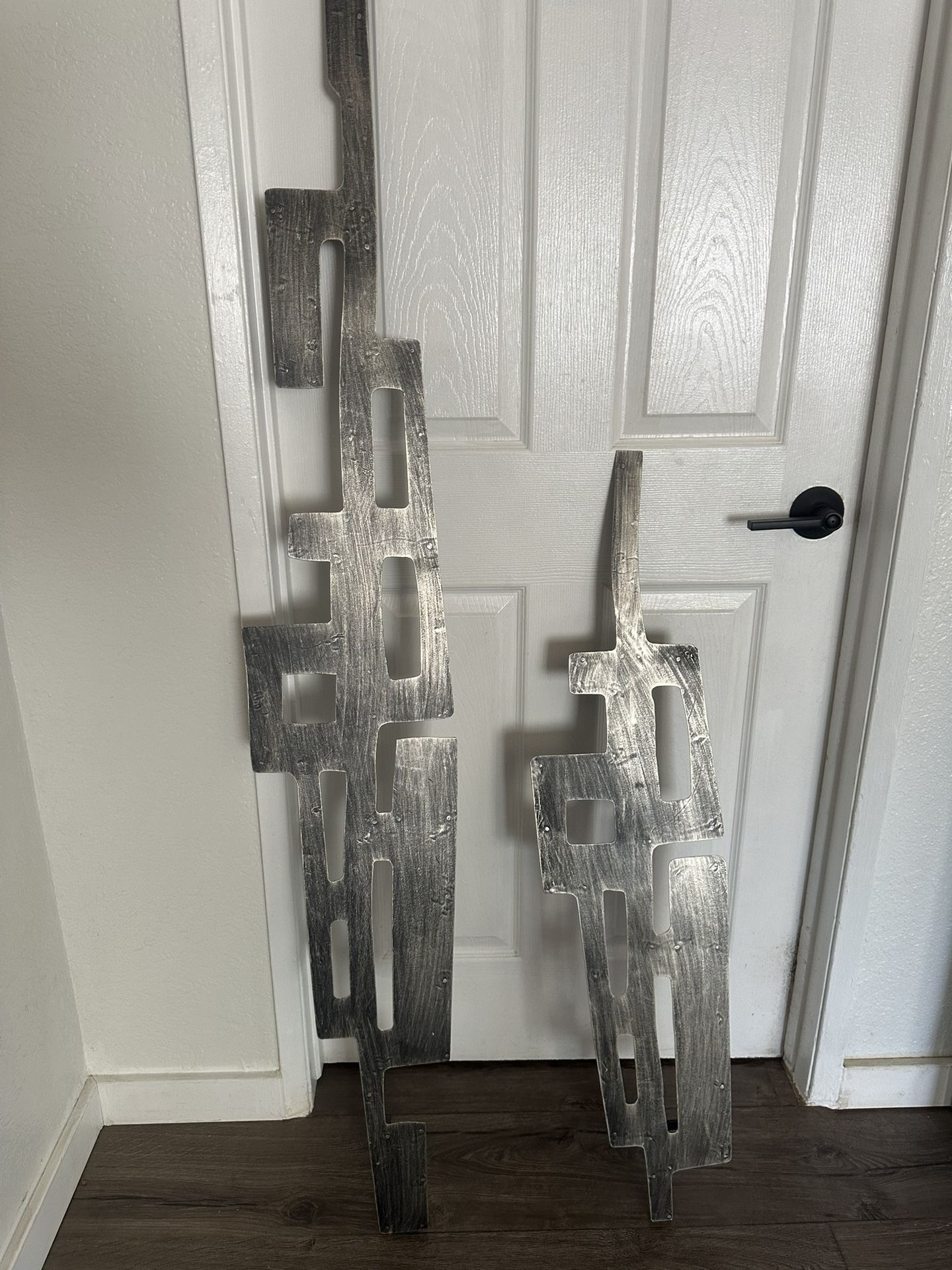 2 Cyan Design Samurai Tower Wall Decor, Large and small 