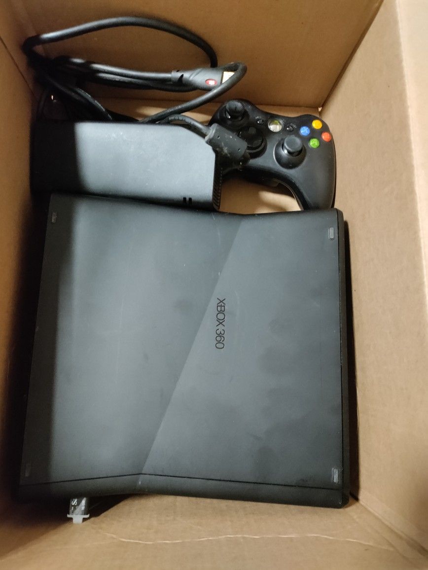 Xbox 360 Console With HDMI And Controller And Games