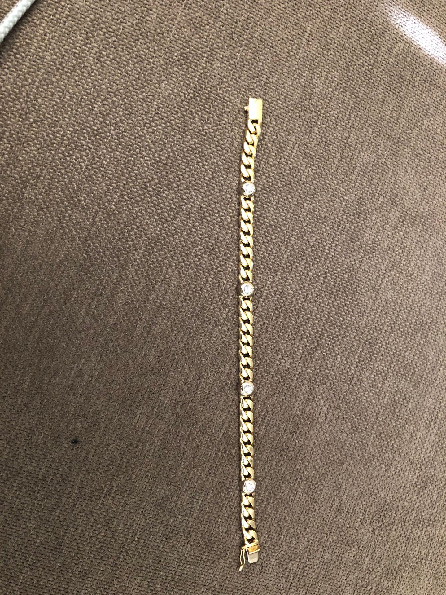 18K Solid Gold Bracelet w/ VS Diamonds