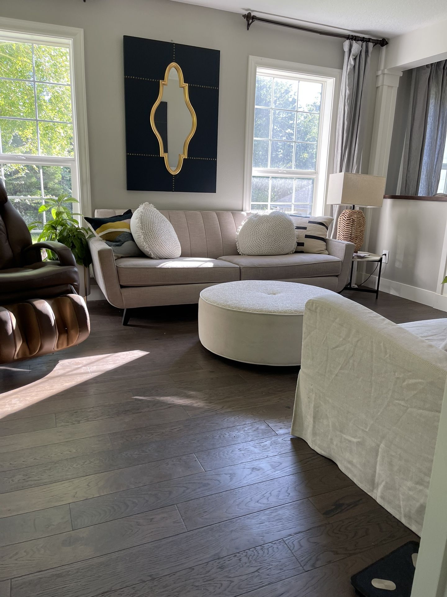 Round Cloth Coffee Table