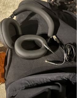 Sony WH-1000XM4