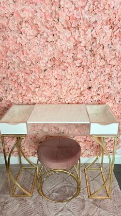 Vanity & stool