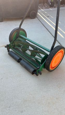 Scott’s Supreme Rotary Lawn Mower