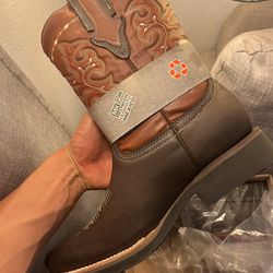 brand new work boots size 9.5
