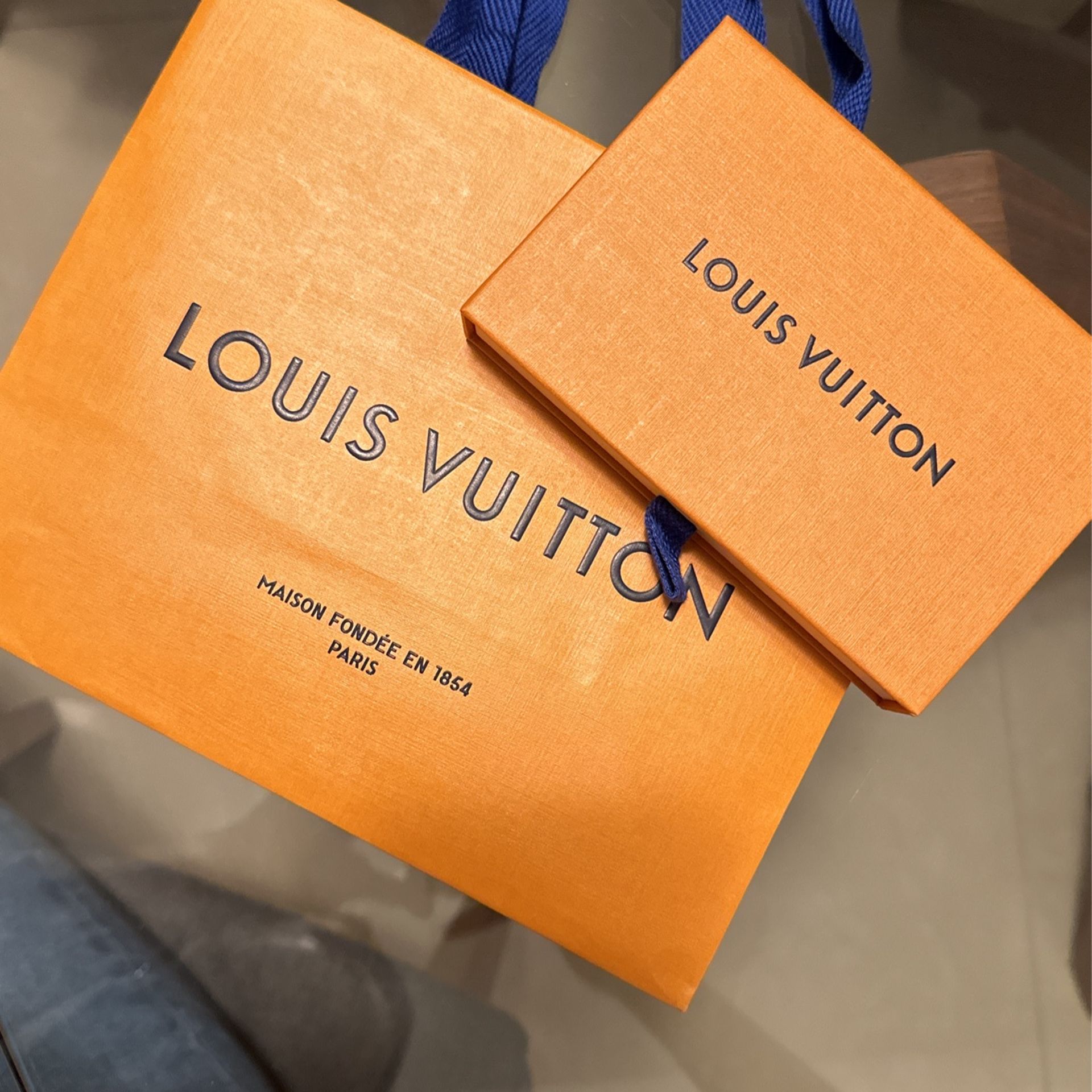 Louis Vuitton Shopping Bag