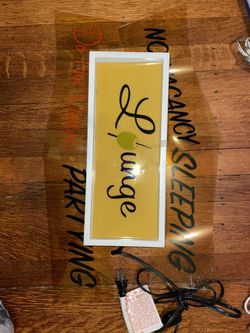 Tom Oldham home room interchanfable light box decoration y2k vintage lounge sleeping partying 