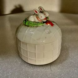 Vintage Ceramic Bunnies Trinket Box