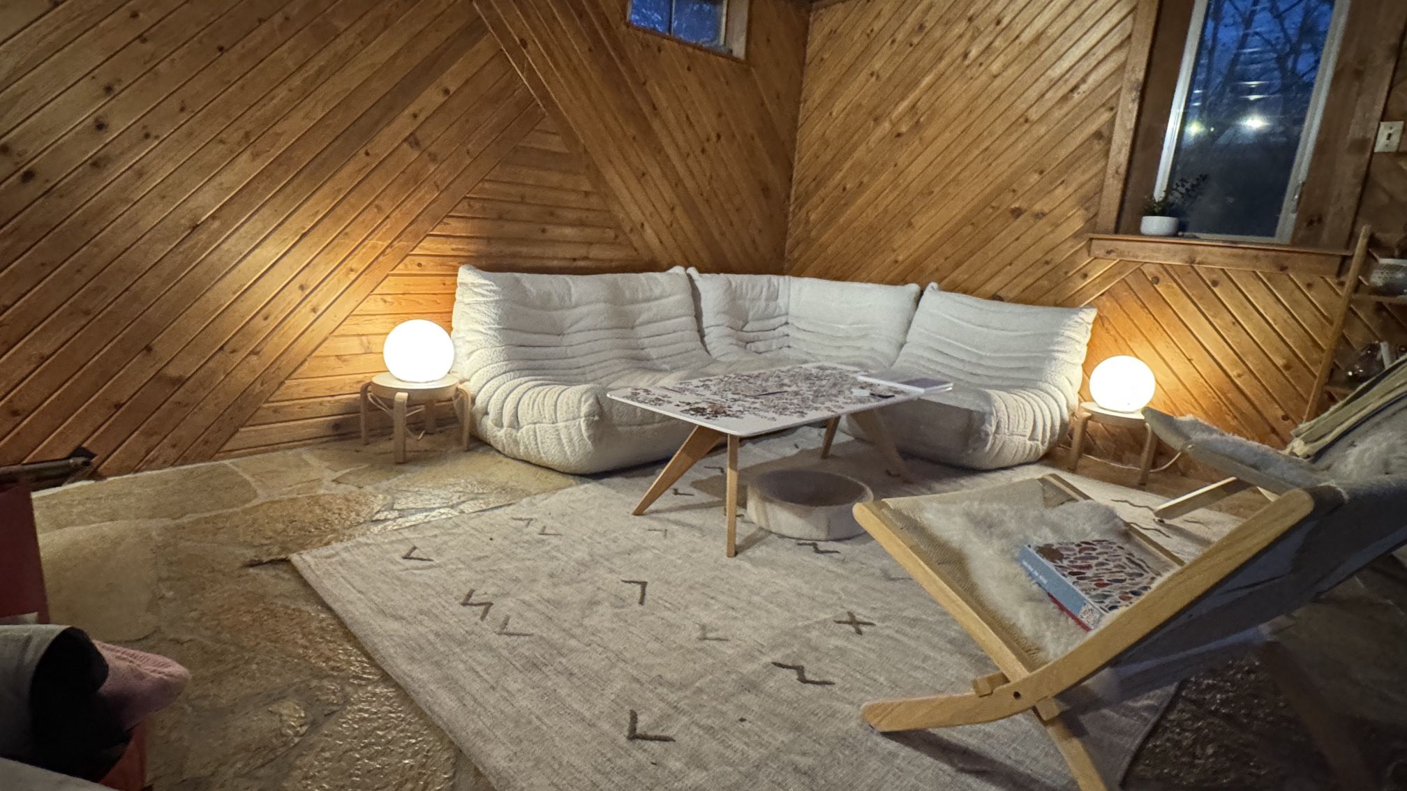 3 Piece Sectional Togo Replica, Boucle 