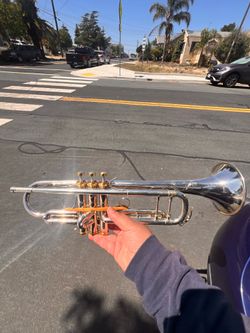 intermediate Eastman silver plated finish Bb intermediate