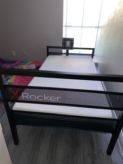 Twin Bed 