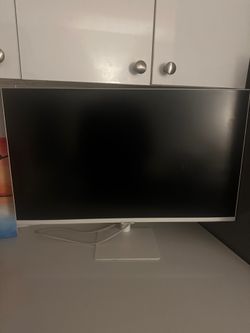 26’ Samsung TV with Remote