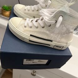 Dior Converse Super Authenic Size 37(6y)