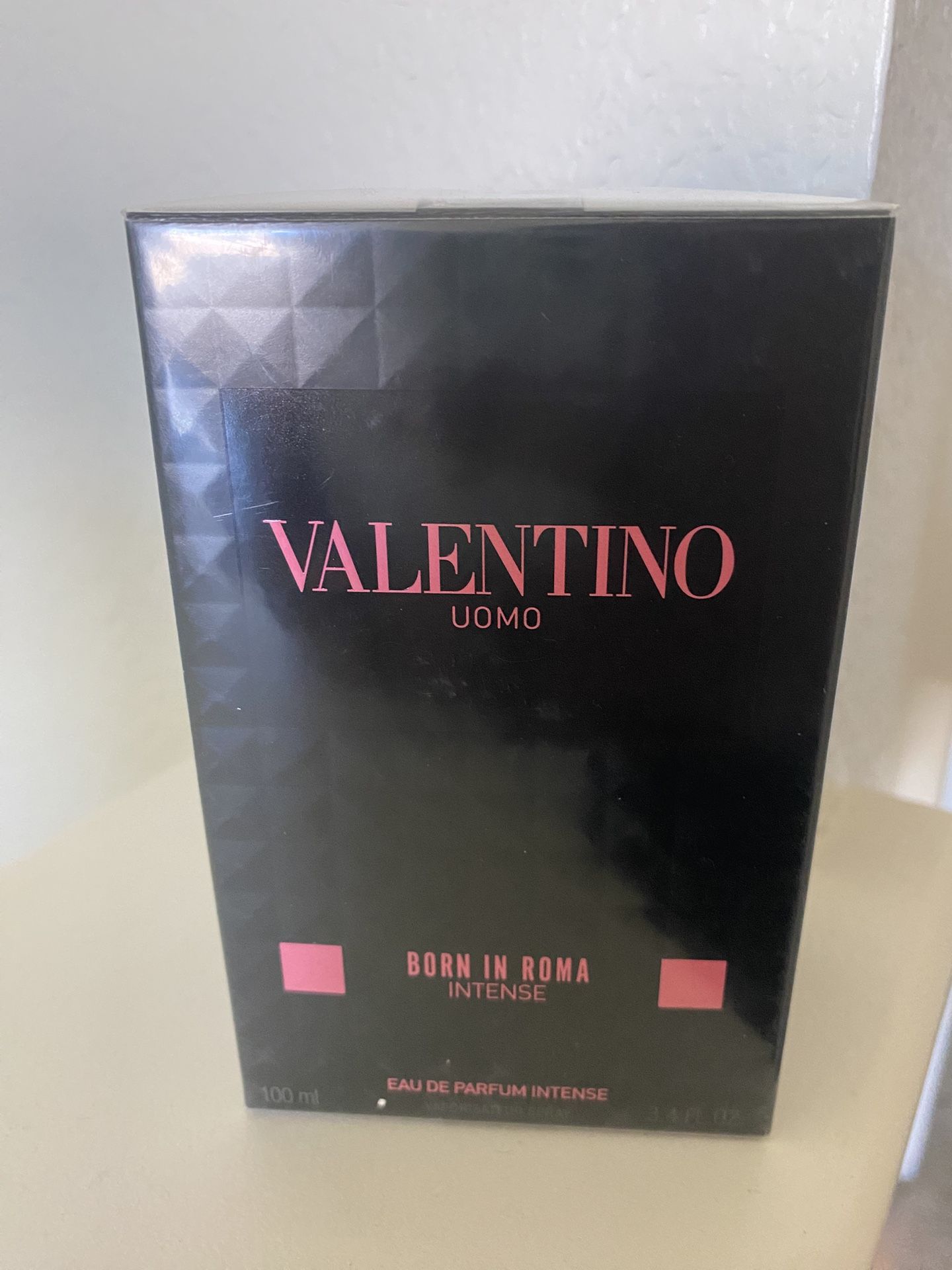 Valentino Cologne