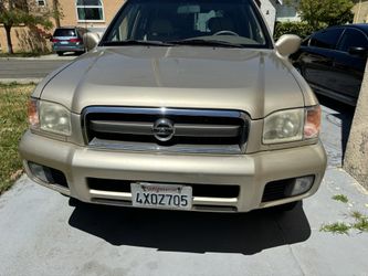 2002 Nissan Pathfinder