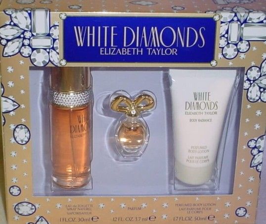 WHITE DIAMONDS ELIZABETH TAYLOR GIFT SET