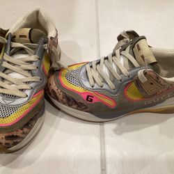 Gucci Ladies Sneakers Size 39