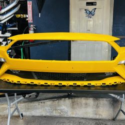 Ford Mustang GT 2018-2020 Front Bumper Oem