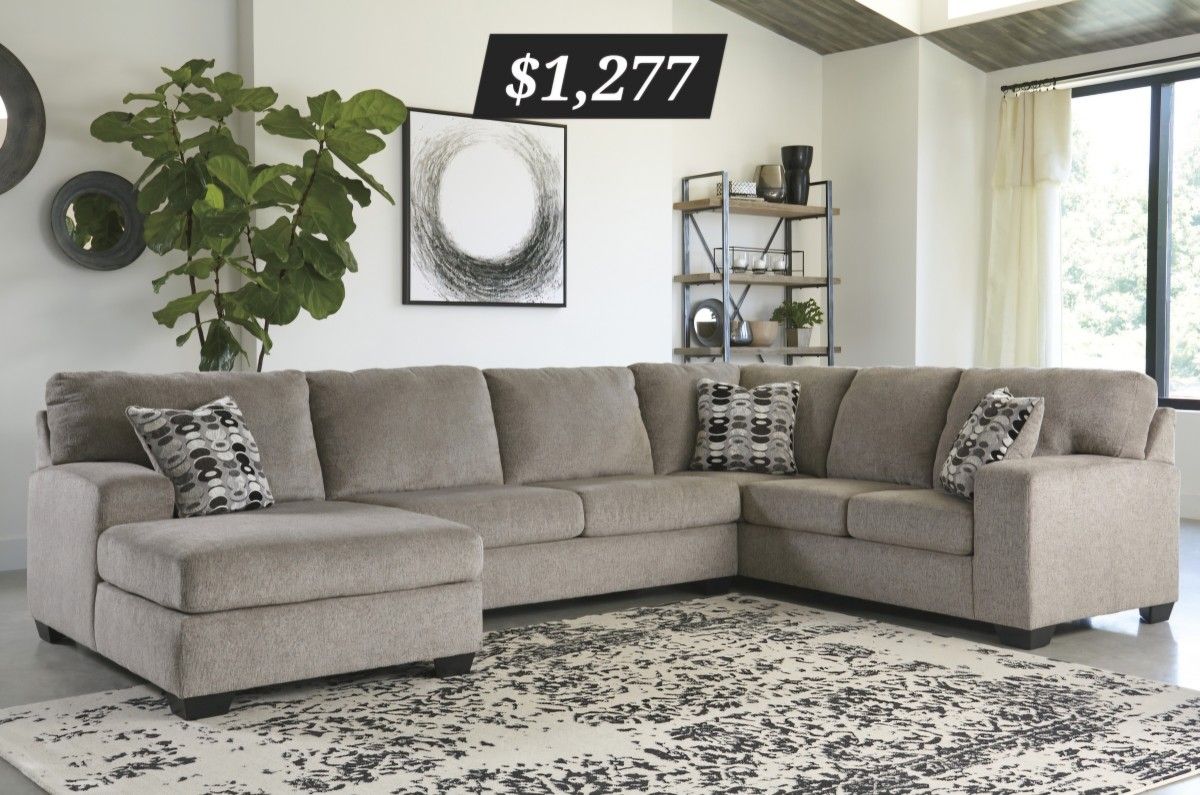 Ballinasloe 3pc Sectional with Chaise