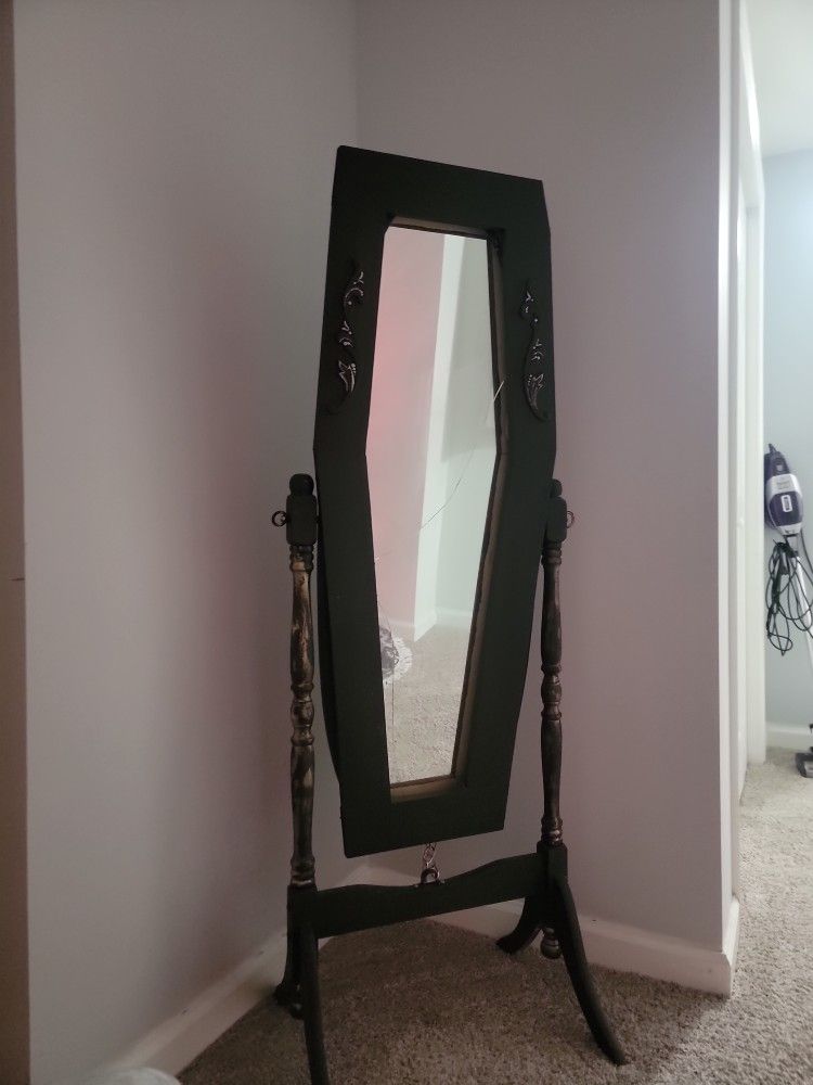 Coffin Mirror