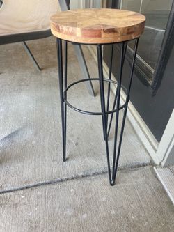Wooden plant stand