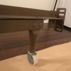 Universal bed frame
