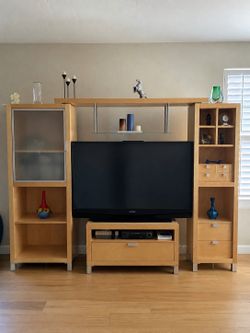 EQ3 Modern Contemporary SOLID Oak Media Center TV Stand Console with Book Shelf Storage