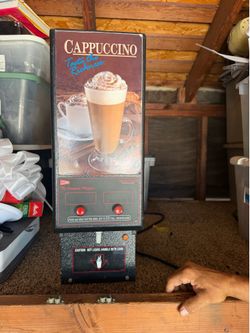 Cappuccino machine dispenser