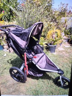 Bob stroller kid jogger travel Disney