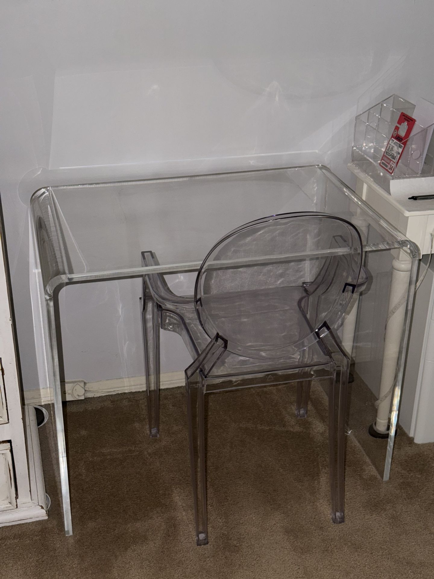 Clear Desk With Chair