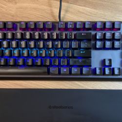 steelseries Apex5 Keyboard $40 obo