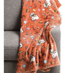 Hello Kitty Throw 