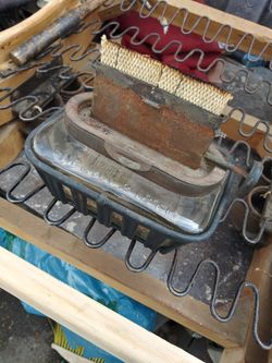 Old Lamp Something Valvable From The Old Who Know The Price