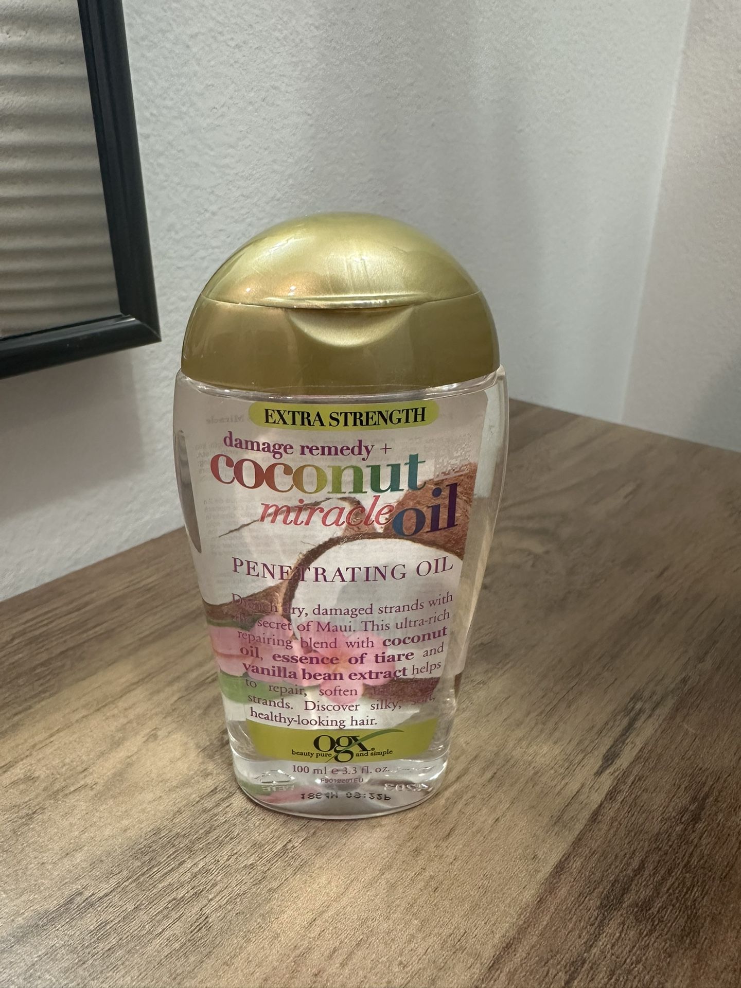 BRAND NEW OGX EXTRA STRENGTH DAMAGE REMEDY AND COCONUT MIRACLE OIL PENETRATING OIL 3.3 OZ  $3 EACH