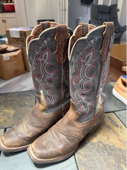 Justin Women’s Western Boots Size 6.5B