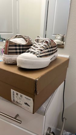 Burberry Vintage Check Low-Top Sneakers