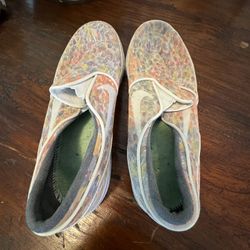 Nike Slip On Shoe Size 9