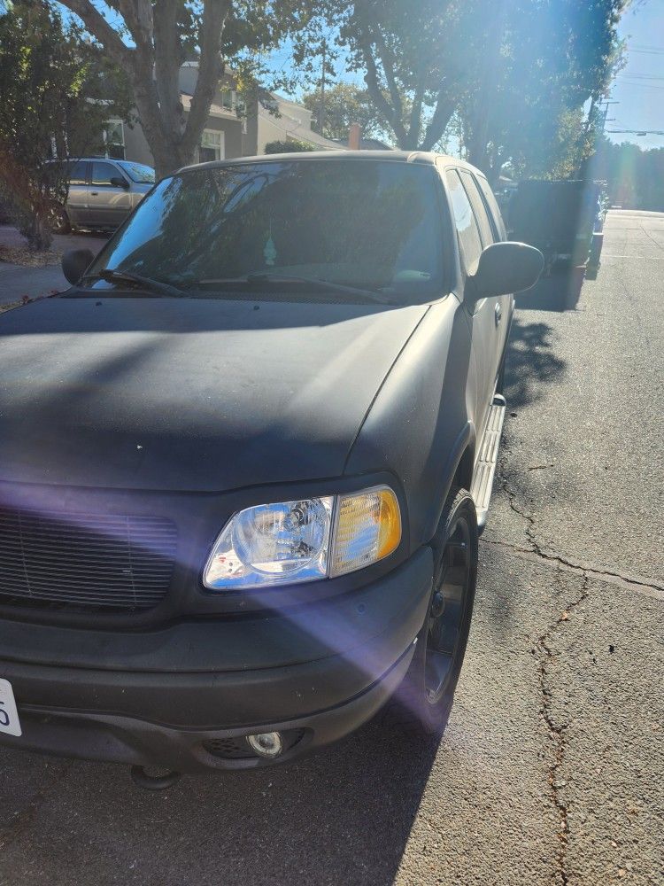 2001 Ford Expedition