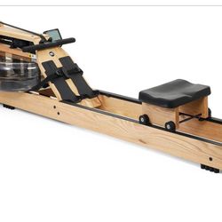 WATERROWER In Excellent Condition $1200 New