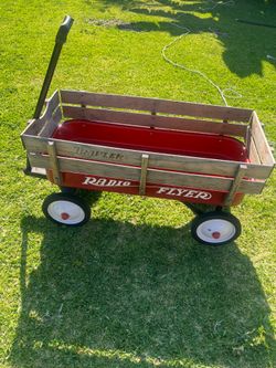 Radio flyer wagon