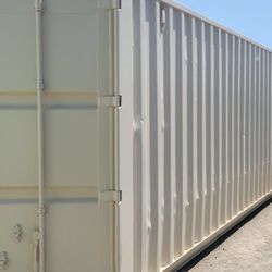 *10’ And 20’ Shipping Containers Available For Delivery*