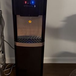 Water Dispenser