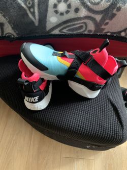 Nike 
