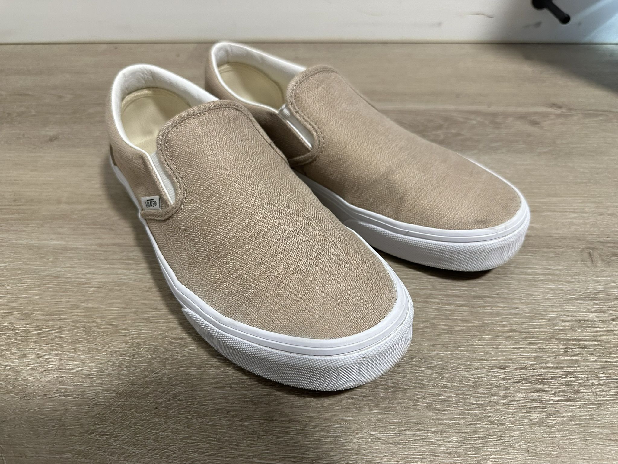 Vans 8.5 Like New Shoes – Worn Only a Few Times!